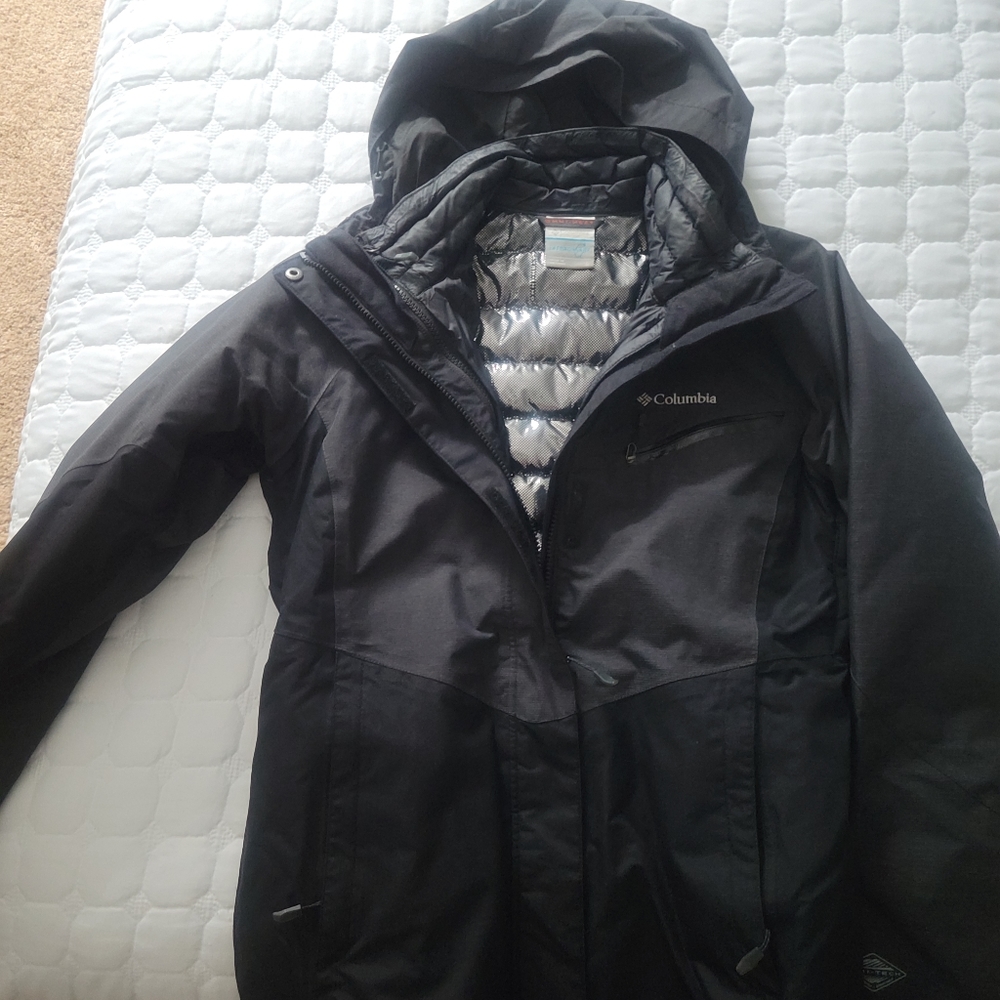 Womens Sunrise Summit Interchange jacket. Columbia. Small. Black